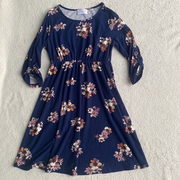 French Grey Navy Fall Floral Maternity Midi Dress 3/4 sleeves empire waist - Picture 6 of 12